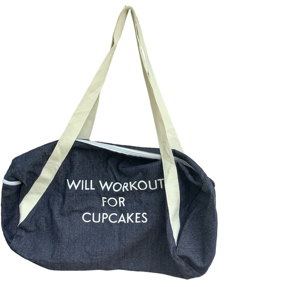 “Will Workout for Cup Cakes" Gym Bag Gently Used - Picture 1 of 4